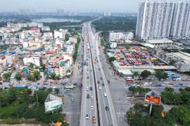 Nút giao Giải Phóng với đường Vành đai 3 trên cao thông thoáng trong chiều ngày 2/9. (Ảnh: Khánh Hùng/Vietnam+)