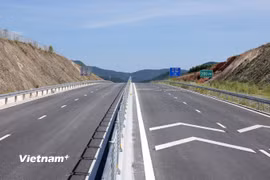 Hai tuyến cao tốc qua địa bàn tỉnh Gia Lai và Đắk Lắk sẽ được thông xe toàn tuyến từ 22h tối nay. (Ảnh: Khánh Hùng/Vietnam+)