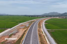 Một dự án thành phần cao tốc Bắc-Nam phía Đông được hoàn thành và đưa vào khai thác. (Ảnh: Việt Hùng/Vietnam+)
