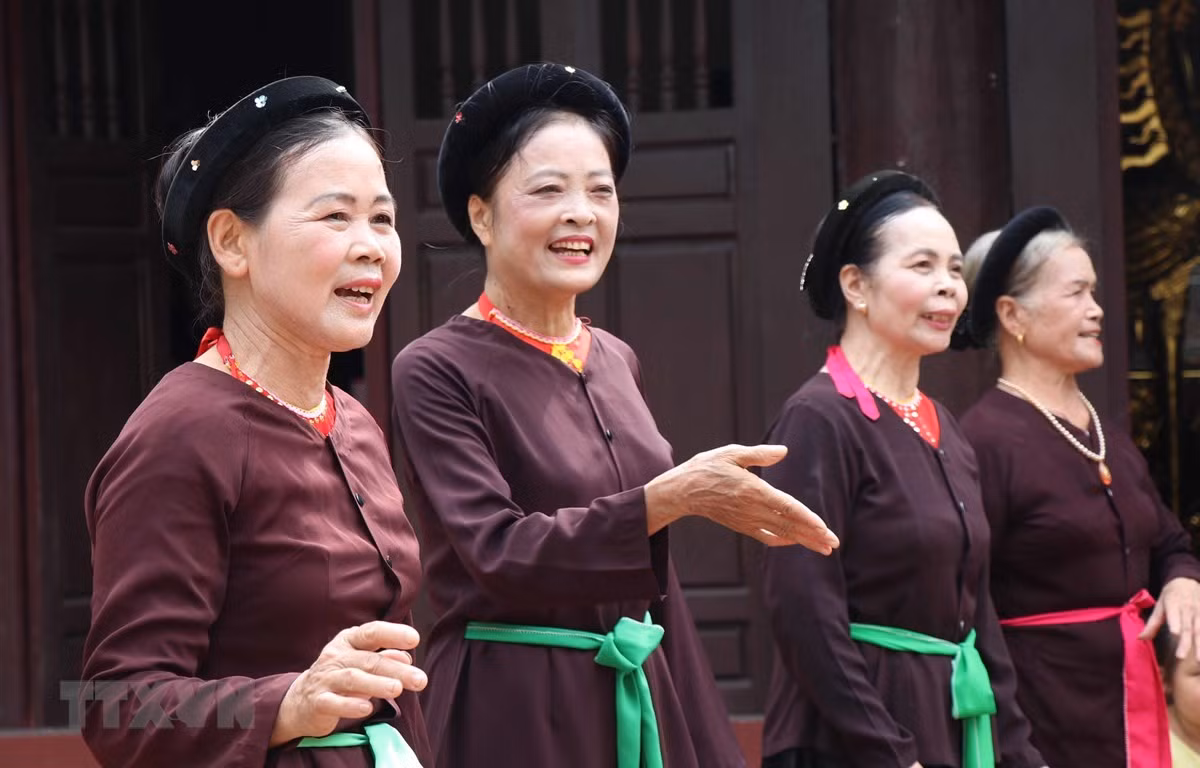 ttxvntrong-quan-bui-xa-1-2209.jpg