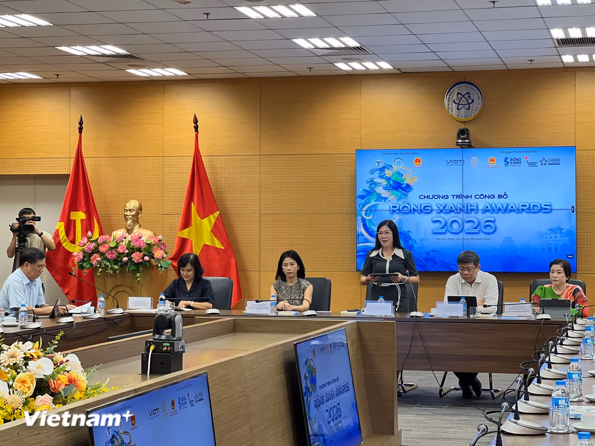 vnp-rong-xanh-1.jpg