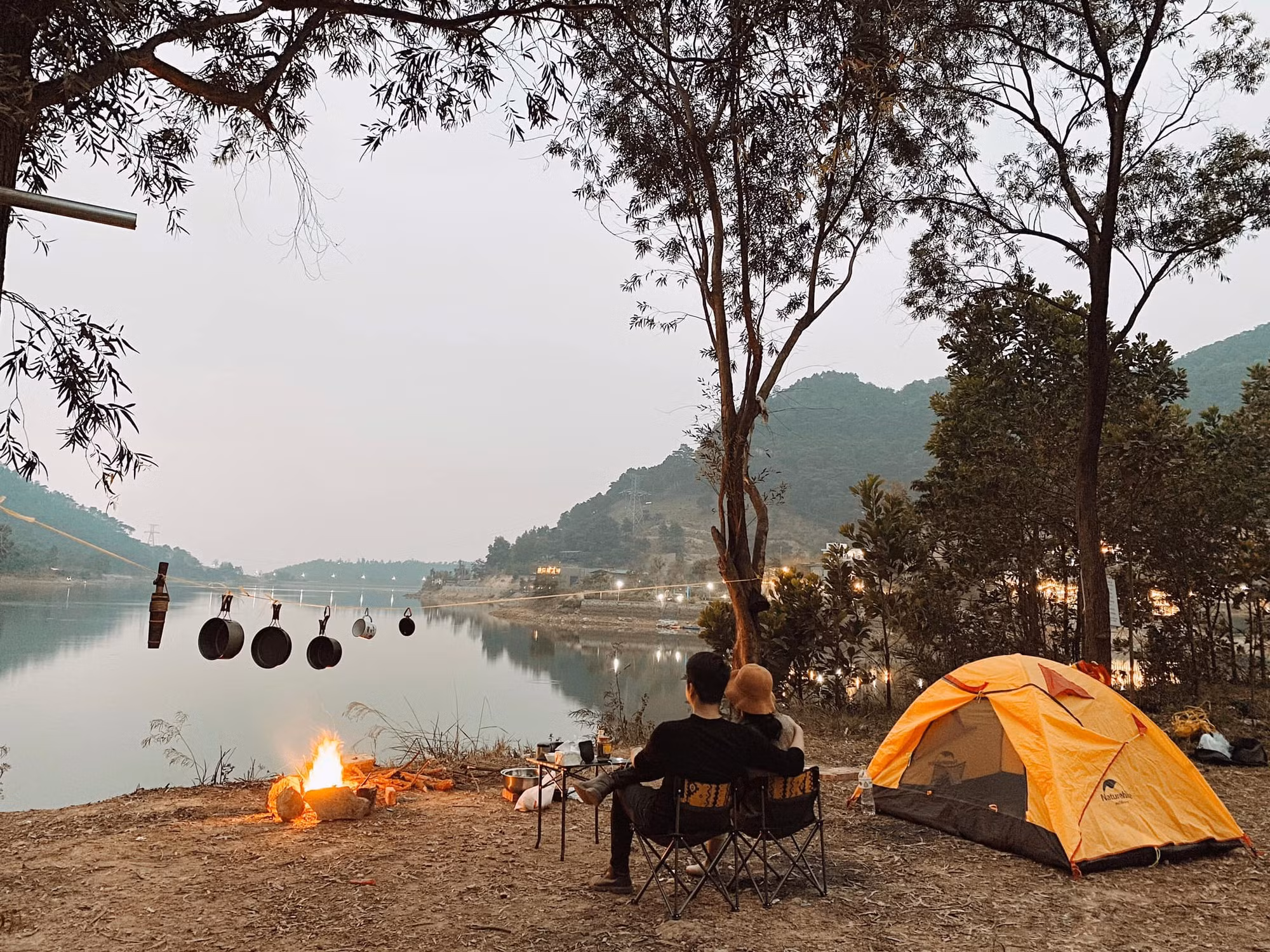 ho-dong-do-soc-son-ha-noi-dulichchat-2.jpg