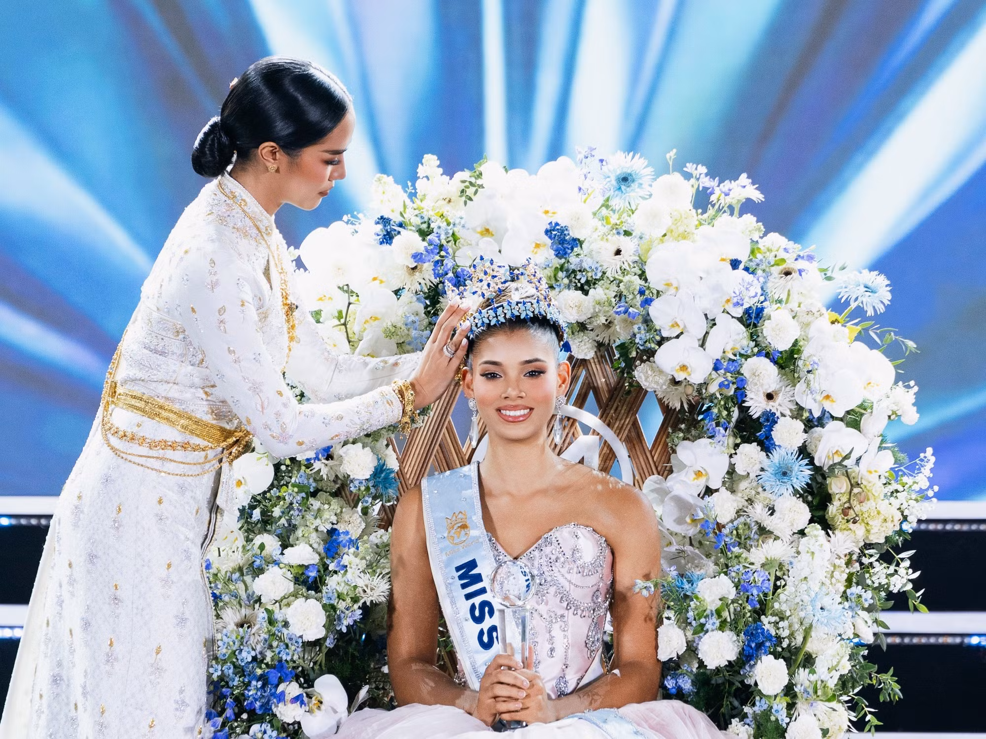 Joheirry Mola Dominguez của Cộng hòa Dominica chính thức giành vương miện Miss World lần thứ 73. (Ảnh: BTC)