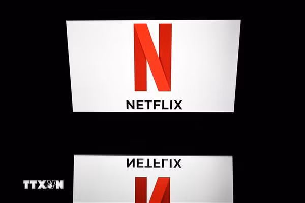 Netflix sa thải khoảng 1.000 nhân viên giữa lúc cổ phiếu mất 40% giá trị