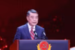 Đồng chí Lê Minh Hưng, Ủy viên Bộ Chính trị, Bí thư Trung ương Đảng, Trưởng Ban Tổ chức Trung ương phát động Giải Búa liềm Vàng lần thứ 10. (Ảnh: Phương Hoa/TTXVN)