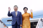 Tổng Bí thư, Chủ tịch nước Tô Lâm và Phu nhân tới sân bay Vnukovo, Moskva, Liên bang Nga. (Ảnh: Thống Nhất/TTXVN)