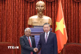 Tổng Bí thư, Chủ tịch nước Tô Lâm tiếp Đại sứ Bangladesh tại Việt Nam Mohammad Lutfor Rahman đến chào từ biệt. (Ảnh: Thống Nhất/TTXVN)