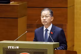 Chánh án Tòa án nhân dân tối cao Nguyễn Văn Quảng trình bày Báo cáo công tác của tòa án nhân dân năm 2025. (Ảnh: Doãn Tấn/TTXVN)