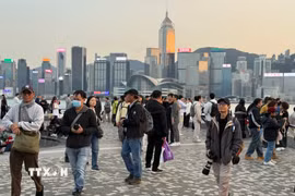 Vịnh Victoria luôn là điểm đến hàng đầu của nhiều du khách khi đến Hong Kong. (Ảnh: Mạc Luyện/TTXVN)
