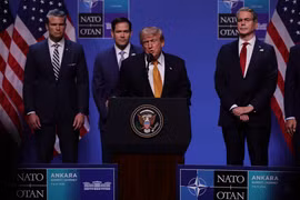 Tổng thống Mỹ Donald Trump trong cuộc họp báo tại Hội nghị thượng đỉnh NATO ở Ankara, Thổ Nhĩ Kỳ ngày 8/7/2026. (Ảnh: THX/TTXVN phát)