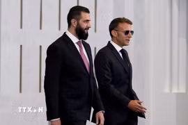Tổng thống Syria Ahmad al-Sharaa và Tổng thống Pháp Emmanuel Macron tại cuộc gặp ở Damascus ngày 7/7/2026. (Ảnh: THX/TTXVN phát)