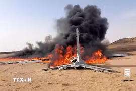 Máy bay không người lái do thám được cho là của Saudi Arabia bị lực lượng Houthi ở Yemen bắn hạ tại tỉnh miền Bắc Al-Jawf, ngày 26/7/2026. (Ảnh: THX/TTXVN phát)