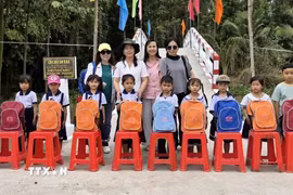 Đảng bộ xã Vĩnh Mỹ (Cà Mau) quyết tâm đẩy mạnh việc học tập, quán triệt Nghị quyết, đưa những quyết sách quan trọng của Đảng trở thành chương trình, kế hoạch hành động cụ thể, sát với tình hình phát triển cụ thể của địa phương. (Ảnh: Chanh Đa/TTXVN)