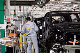 Một nhà máy sản xuất của Renault. (Ảnh: Bloomberg)