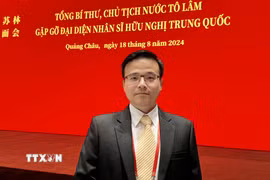 Ông Dương Cẩm Vinh, Tiến sĩ chuyên ngành Kỹ thuật Cơ khí, Đại học Thanh Hoa, Tổng Giám đốc Công ty TNHH Công nghệ Thông minh Hân Vinh Sáng Đông Quản tại Trung Quốc. (Ảnh: TTXVN phát)