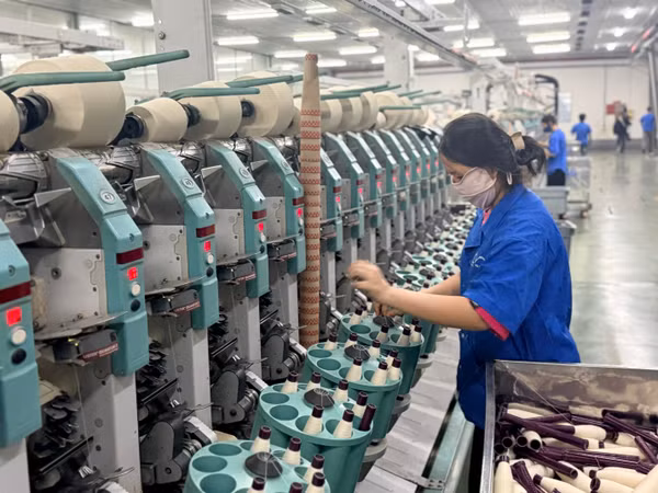 Sản xuất công nghiệp quý 3 duy trì tăng trưởng hai con số, IIP tăng 14,8%
