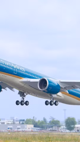 Máy bay của Hãng hàng không Vietnam Airlines. (Ảnh: PV/Vietnam+)