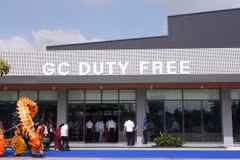 Cửa hàng miễn thuế Thế Kỷ Vàng tại Cửa khẩu quốc tế Mộc Bài-Tây Ninh. (Ảnh: Minh Phú/TTXVN)