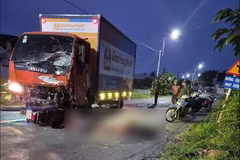 Hiện trường vụ tai nạn giao thông trên đường tỉnh 822, xã Hậu Nghĩa, tỉnh Tây Ninh làm 3 người tử vong. (Ảnh: TTXVN phát)