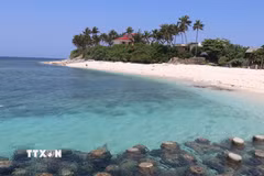 Đảo Bé Lý Sơn - “hòn ngọc xanh” giữa trùng khơi 