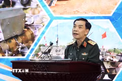 Trung tướng Lê Minh Thái, Giám đốc Học viện Kỹ thuật quân sự, phát biểu tại hội thảo. (Ảnh: Hiền Hạnh/TTXVN)