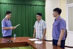 Vụ nữ sinh tử vong ở Vĩnh Long: Khởi tố 2 nguyên cán bộ kiểm sát và công an