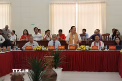 Hội thảo khoa học về bảo tồn, phát huy giá trị Nghệ thuật làm gốm của người Chăm tại làng gốm Bàu Trúc, xã Ninh Phước. (Ảnh Đặng Tuấn/TTXVN)