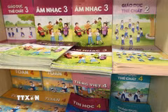 Cà Mau: Khẩn trương điều phối, bổ sung để cung cấp đầy đủ sách giáo khoa