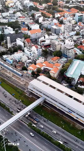 Tuyến metro Bến Thành-Suối Tiên. (Ảnh: Hồng Đạt/TTXVN)