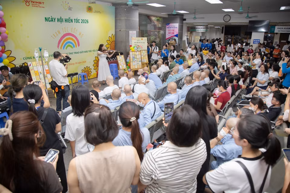 Biểu diễn âm nhạc tại Ngày hội. (Ảnh: PV/Vietnam+)