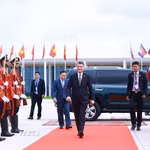 Thủ tướng Lê Minh Hưng rời thủ đô Phnom Penh về nước, kết thúc tốt đẹp chuyến thăm chính thức Vương quốc Campuchia. (Ảnh: Dương Giang/TTXVN)