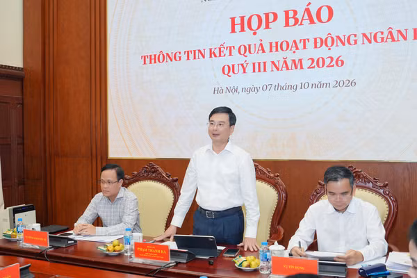 Phó Thống đốc: Lãi suất huy động tăng nhưng tốc độ đã chậm lại 