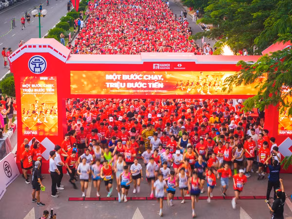 Khởi động giải Marathon Quốc tế Thành phố Hồ Chí Minh Techcombank mùa thứ 9