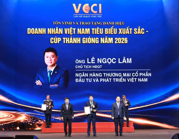Chủ tịch BIDV được vinh danh tốp 10 Doanh nhân Việt Nam tiêu biểu năm 2026