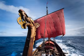 Nguyên mẫu thuyền chiến gây chú ý trong "bom tấn" The Odyssey