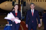 Bộ trưởng Bộ Tài chính Ngô Văn Tuấn đón Thủ tướng Công quốc Liechtenstein Brigitte Haas tại sân bay quốc tế Nội Bài, Hà Nội. (Ảnh: Phạm Kiên/TTXVN)