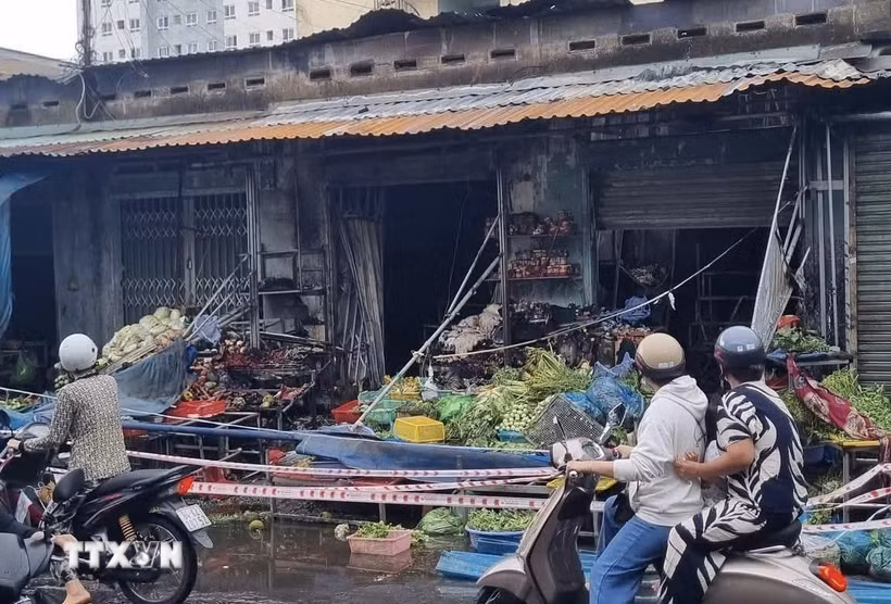 Hiện trường vụ cháy. (Ảnh: TTXVN phát)