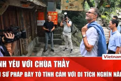 Đại sứ Pháp thể hiện tình yêu với ngôi chùa nghìn năm tuổi tại Hà Nội 