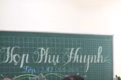 Dự thảo Điều lệ mới sẽ “khóa van" lạm thu quỹ phụ huynh đầu năm? 