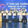 Các cá nhân nhận giải thưởng Gương mặt trẻ Việt Nam tiêu biểu năm 2025. (Ảnh: PV/Vietnam+)