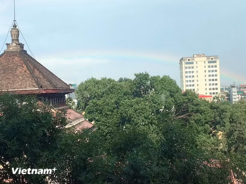 Không khí Hà Nội ở mức trung bình. (Ảnh: Hồng Hạnh/Vietnam+)