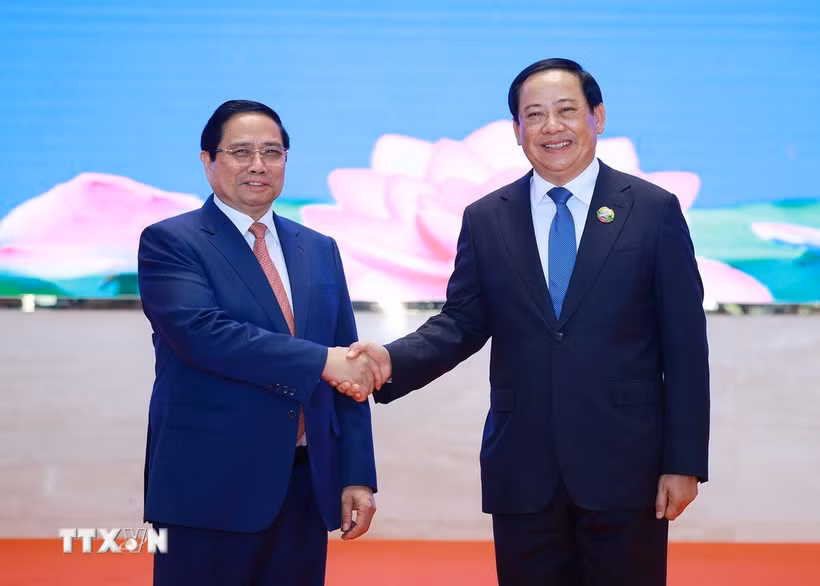 Thủ tướng Phạm Minh Chính và Thủ tướng Lào Sonexay Siphandone đồng chủ trì Kỳ họp lần thứ 48 Ủy ban liên Chính phủ về hợp tác song phương Việt Nam-Lào. (Ảnh: Dương Giang/TTXVN)