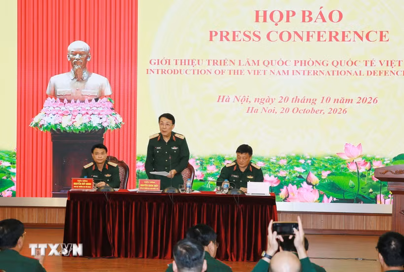 Thiếu tướng Nguyễn Xuân Thủy, Phó Cục trưởng Cục Tuyên huấn phát biểu. (Ảnh: Trọng Đức/TTXVN)