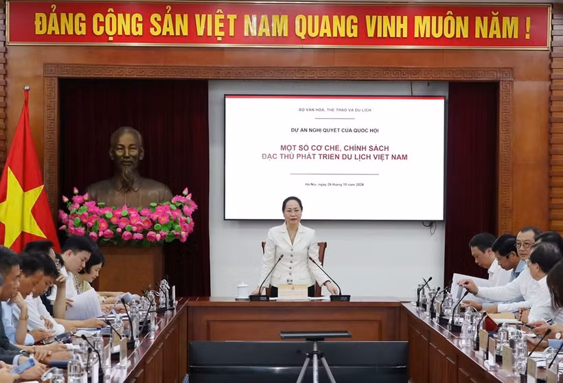 Ủy viên Ban Chấp hành trung ương Trung ương Đảng, Bộ trưởng Bộ Văn hóa, Thể thao và Du lịch Lâm Thị Phương Thanh chủ trì Hội nghị. (Nguồn: Bộ Văn hóa, Thể thao và Du lịch)