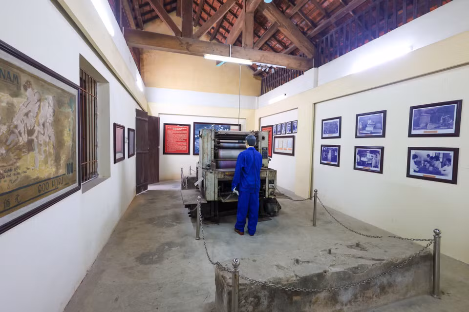 Chiếc máy in tiền do nhà tư sản yêu nước Đỗ Đình Thiện mua của thực dân Pháp rồi hiến tặng cho Chính phủ Việt Nam Dân chủ Cộng hòa. (Ảnh: Minh Sơn/Vietnam+)