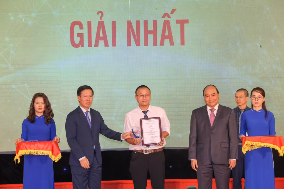 Tại Giải thưởng Toàn quốc về Thông tin Đối ngoại 2018, Báo Điện tử VietnamPlus giành giải Nhất với chùm bài 'Họ hy sinh cho nước bạn hồi sinh.'(Ảnh: Minh Sơn/Vietnam+)