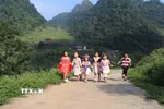 Học sinh Điểm trường Trung học Cơ sở Đức Xuân (xã Hòa An, Cao Bằng). (Ảnh: Chu Hiệu/TTXVN)