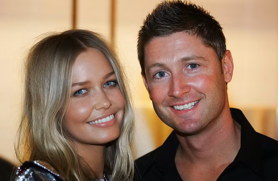 Việc siêu mẫu Lara Bingle lộ ảnh khỏa thân đã khiến mỗi quan hệ với Michael Clarke rạn nứt. (Nguồn: Getty Images)