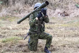 Ba Lan trở thành nhà sản xuất hệ thống tên lửa lớn nhất của NATO.