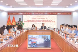 Tọa đàm chuyên đề: “Những nội dung cốt lõi, chiến lược trong giáo dục, đào tạo và định hướng thông tin các vấn đề nóng trong lĩnh vực giáo dục, đào tạo.” (Ảnh: Minh Quyết/TTXVN)